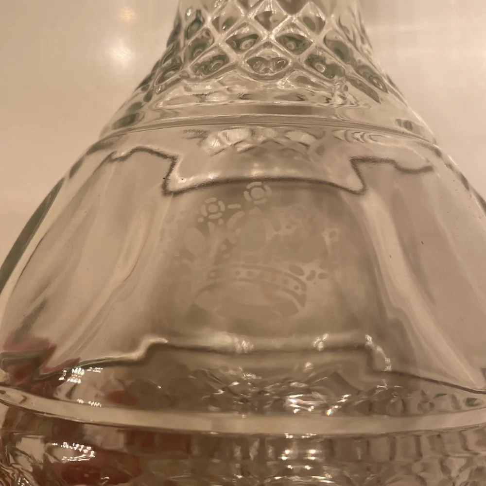 Set of two vintage wine‎ decanters 10 in tall. No cracks or chips